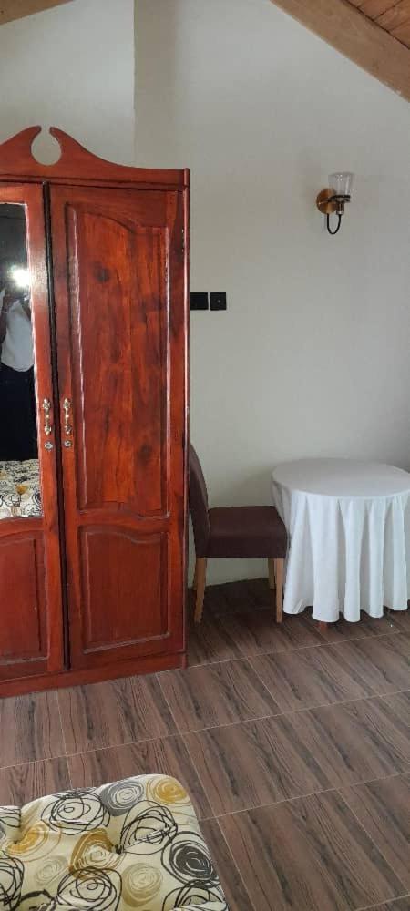 昆达优服务式公寓旅馆 阿鲁沙 外观 照片